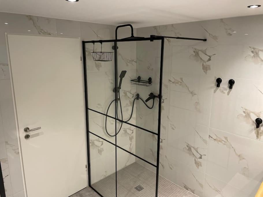 Gemuetliche&Moderne Ferienwohnung Naehe Trier & Luxemburg 볼렌도르프 외부 사진